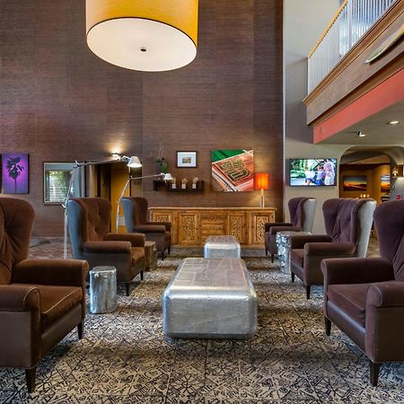 Best Western Plus Scottsdale Thunderbird Suites Экстерьер фото