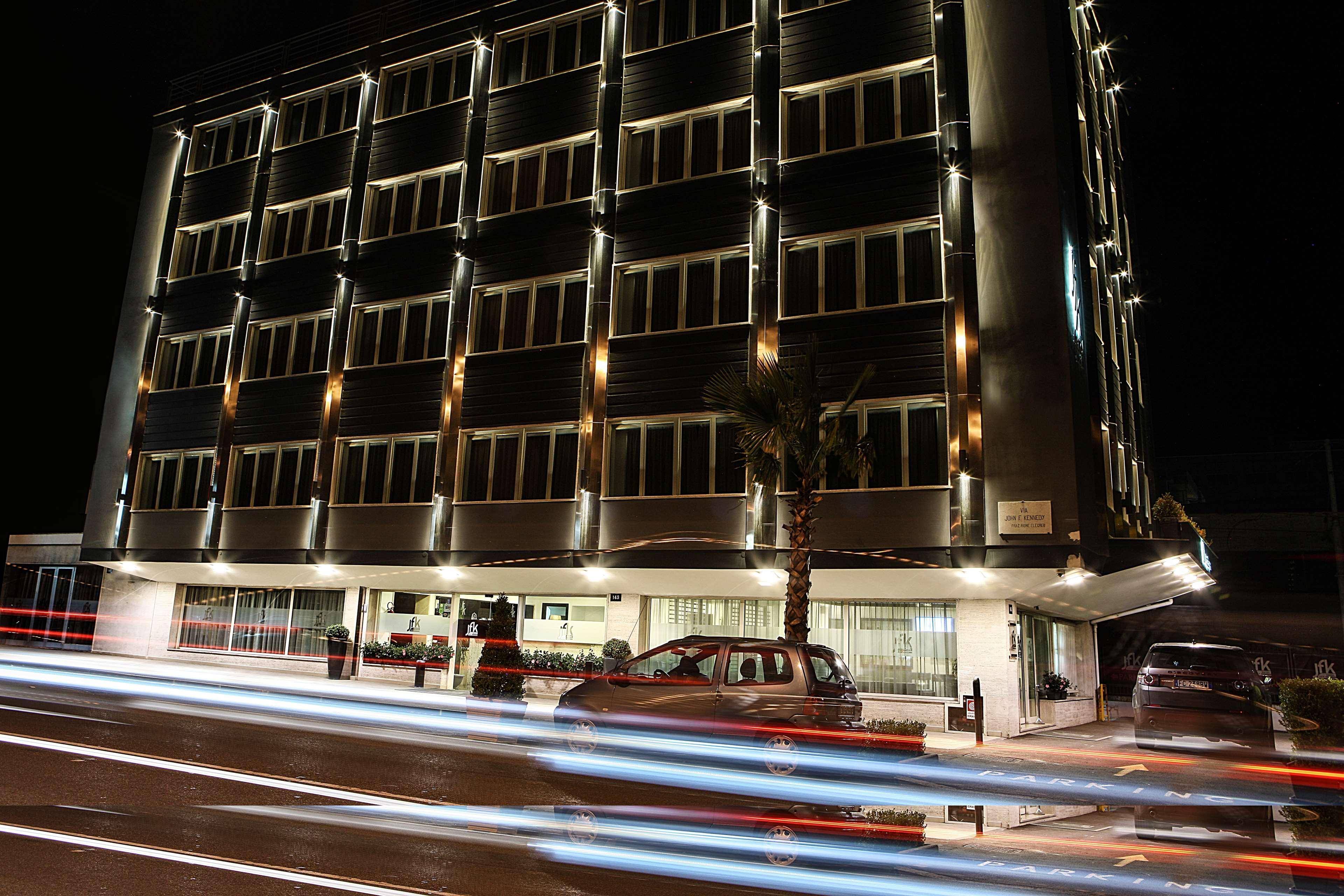 Best Western Plus Scottsdale Thunderbird Suites Экстерьер фото