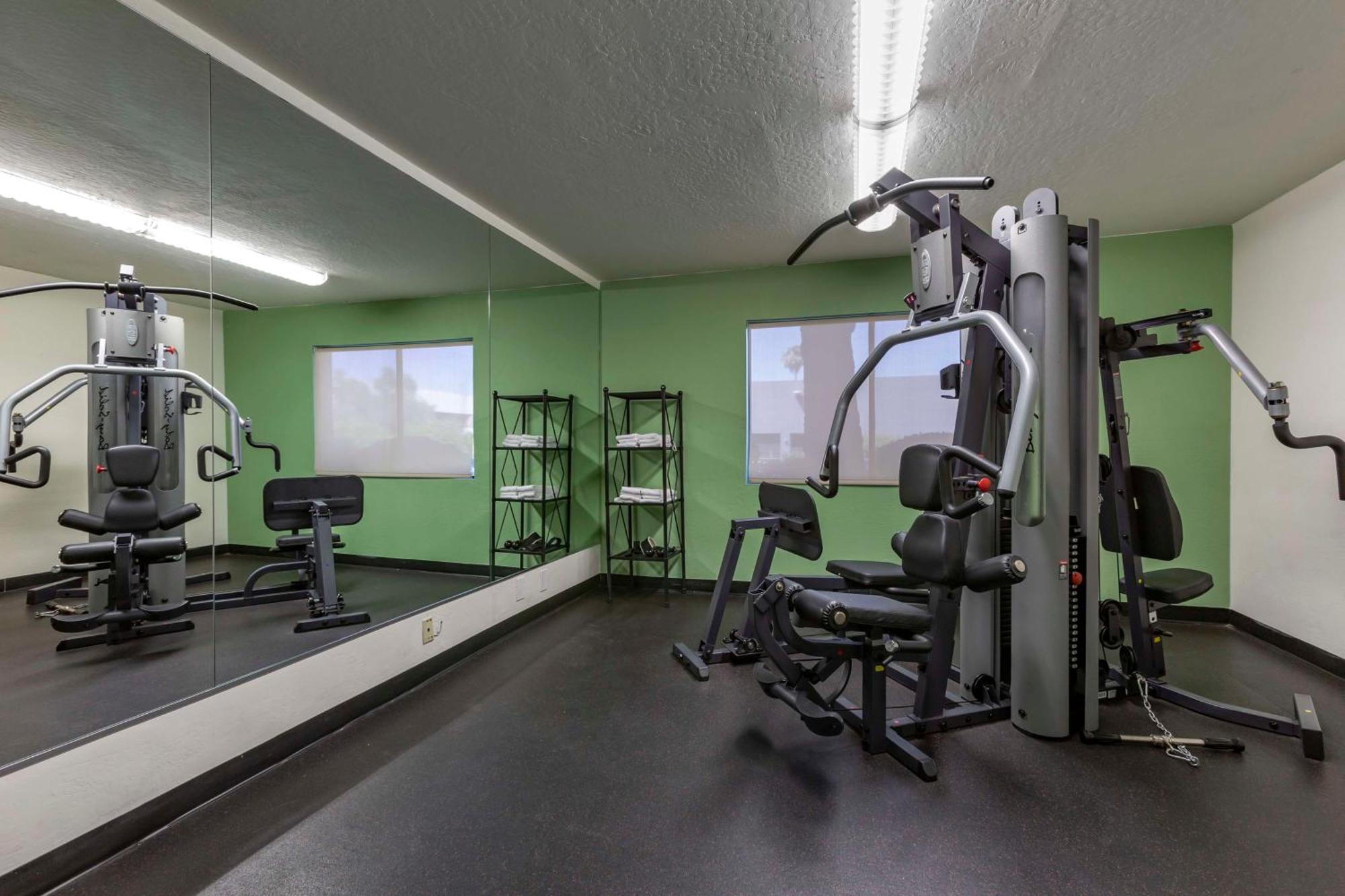 Best Western Plus Scottsdale Thunderbird Suites Экстерьер фото