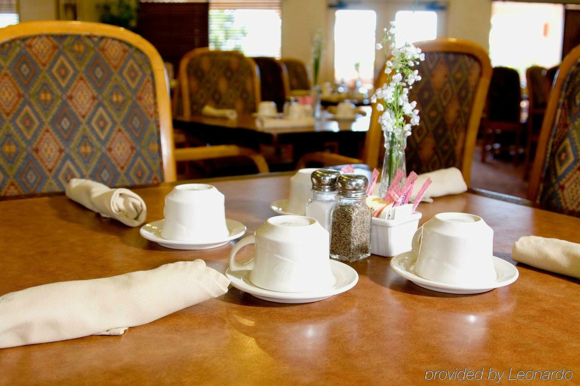 Best Western Plus Scottsdale Thunderbird Suites Экстерьер фото